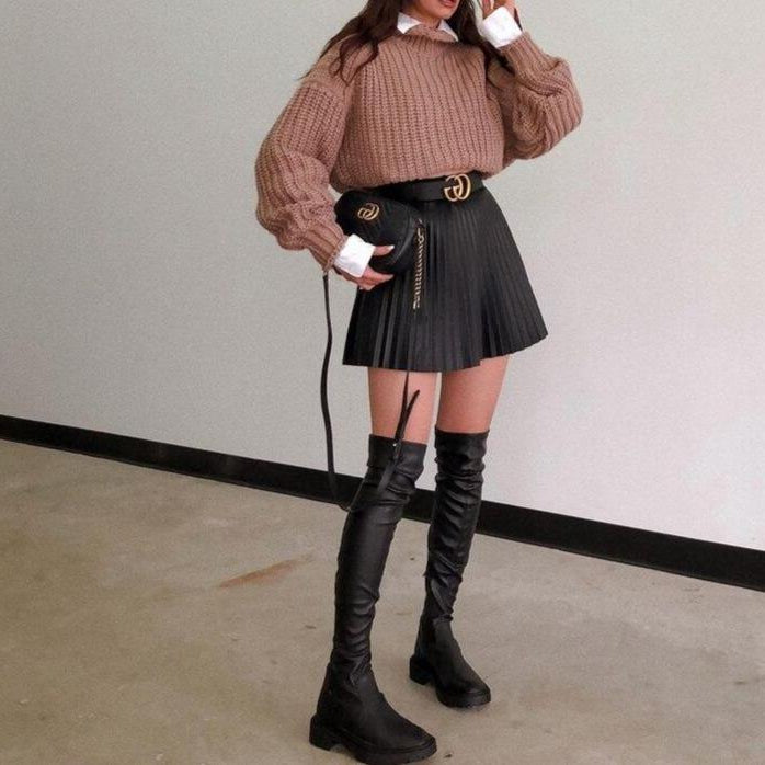 Tove - Kurze plissierte Röcke