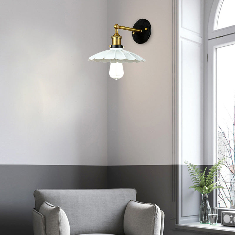 AntiqRay – Verstellbare retro Wandleuchte mit Muschel-Design