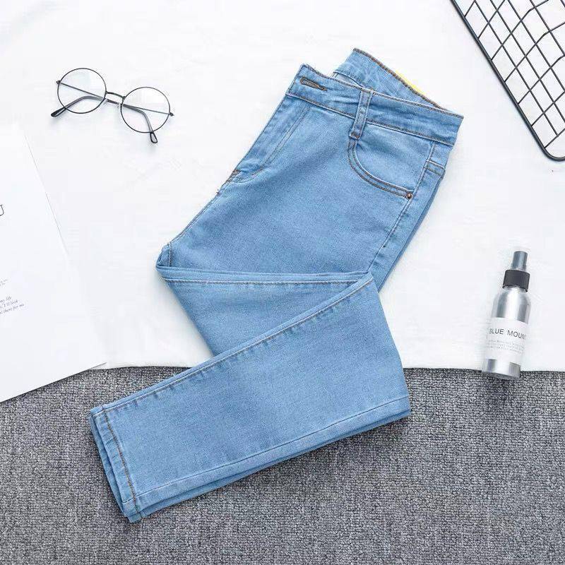 Marie | High-Waist-Jeans im Modestil