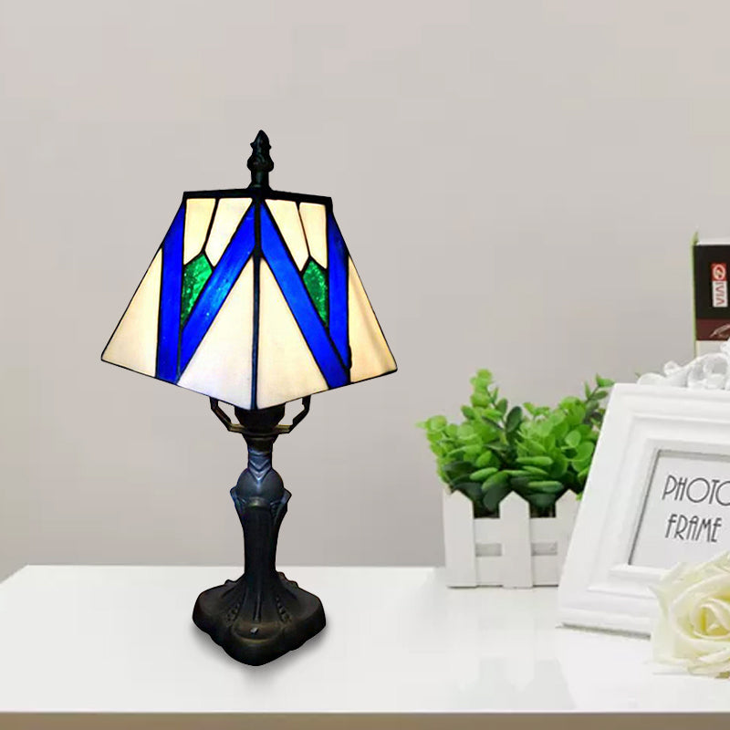 Lustria – Vintage-inspirierte Tiffany-Glas-Schreibtischlampe