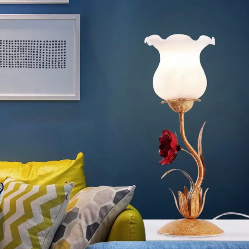 Florvia – Have-inspirierte Tischlampe aus mattiertem Glas