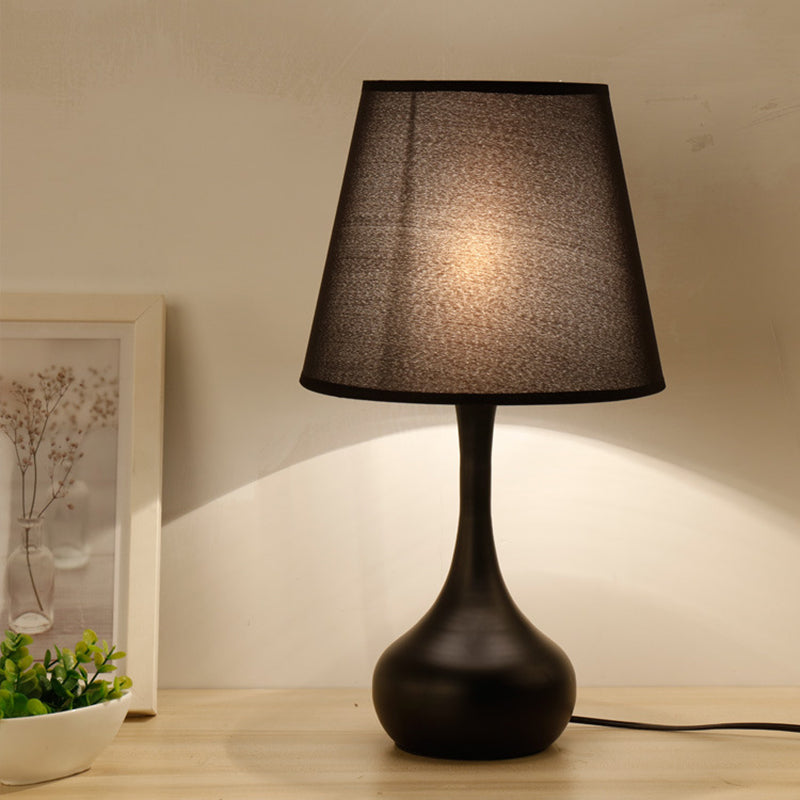 AetherGlow - Moderne Tischlampe