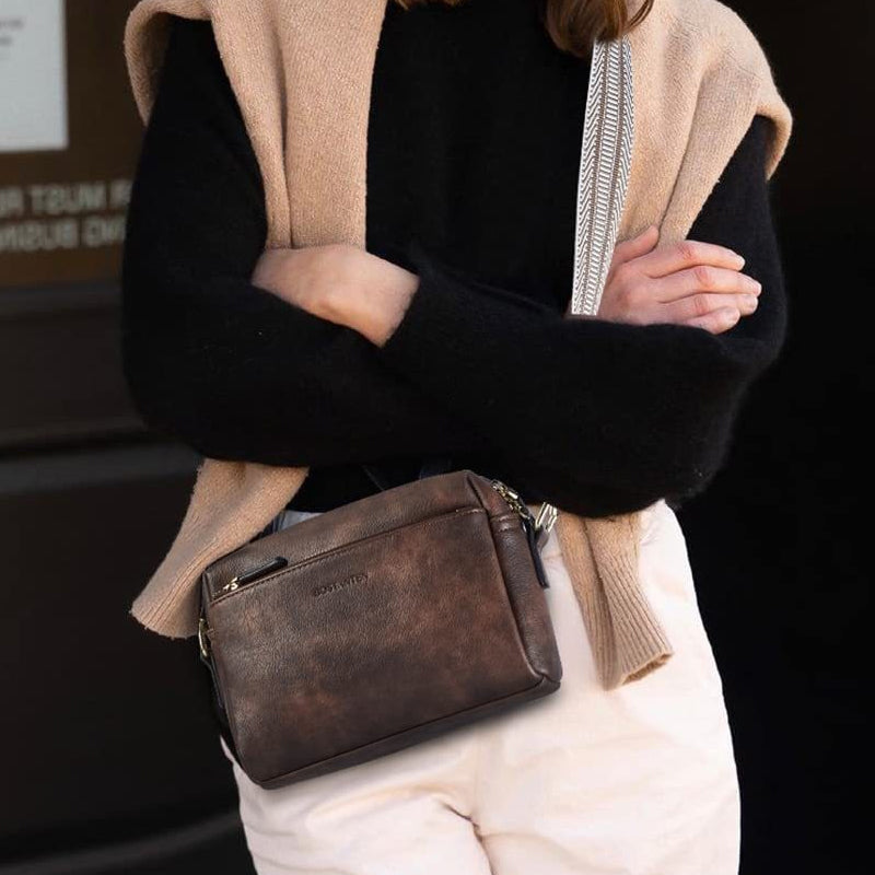 Luisa - Schultertasche mit dreifachem Reißverschluss und gestreitem Riemen