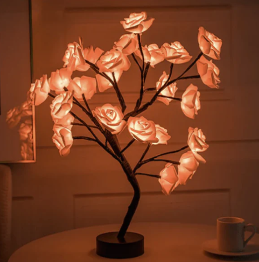 BloomVerve - Strahlende Rosenlampe