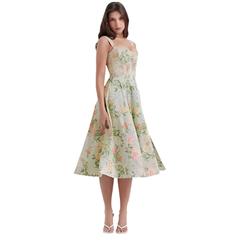 Celina - Romantisches Sommerkleid mit Blumenmuster und Schlitz
