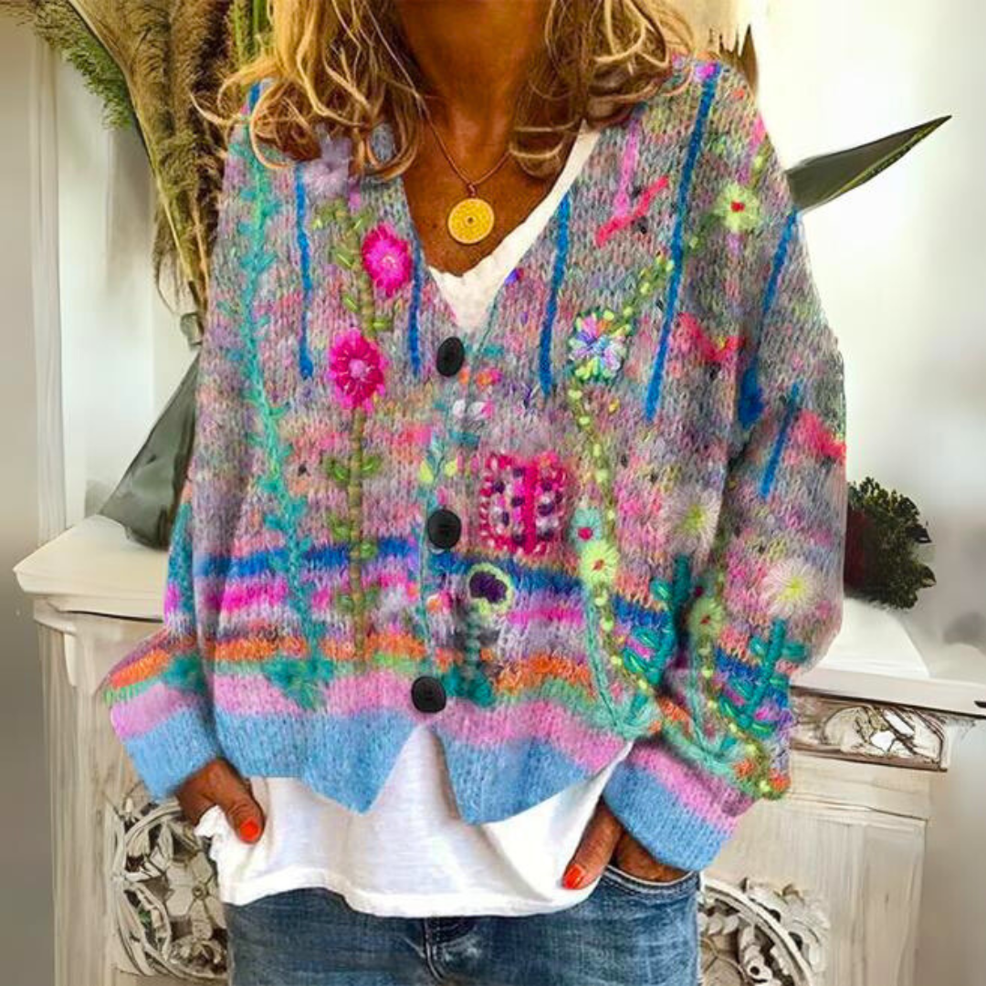 Leonie – Strickweste mit Blumenmuster
