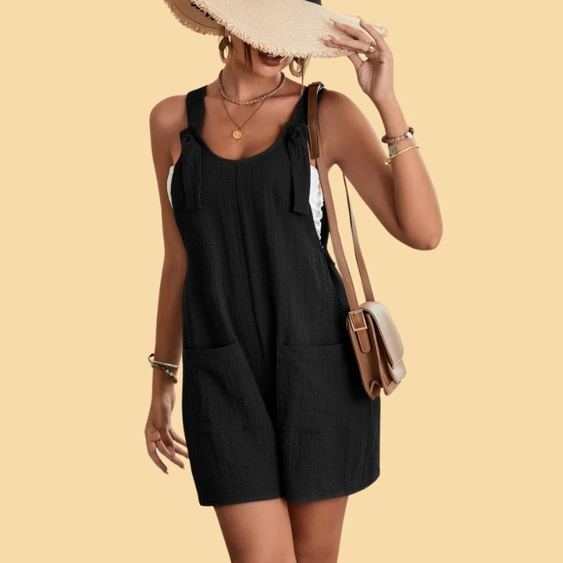 Camila - Lässiger kurzer Overall mit Trägern