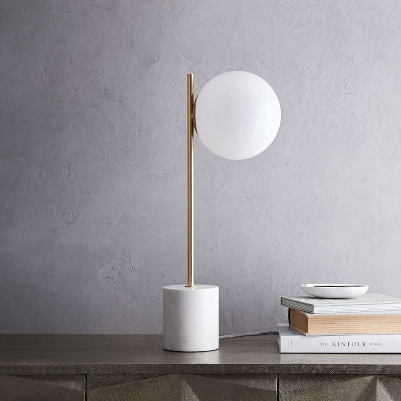 Aurelia | Moderne weiße Glas sphärische Tischlampe mit Marmorbasis