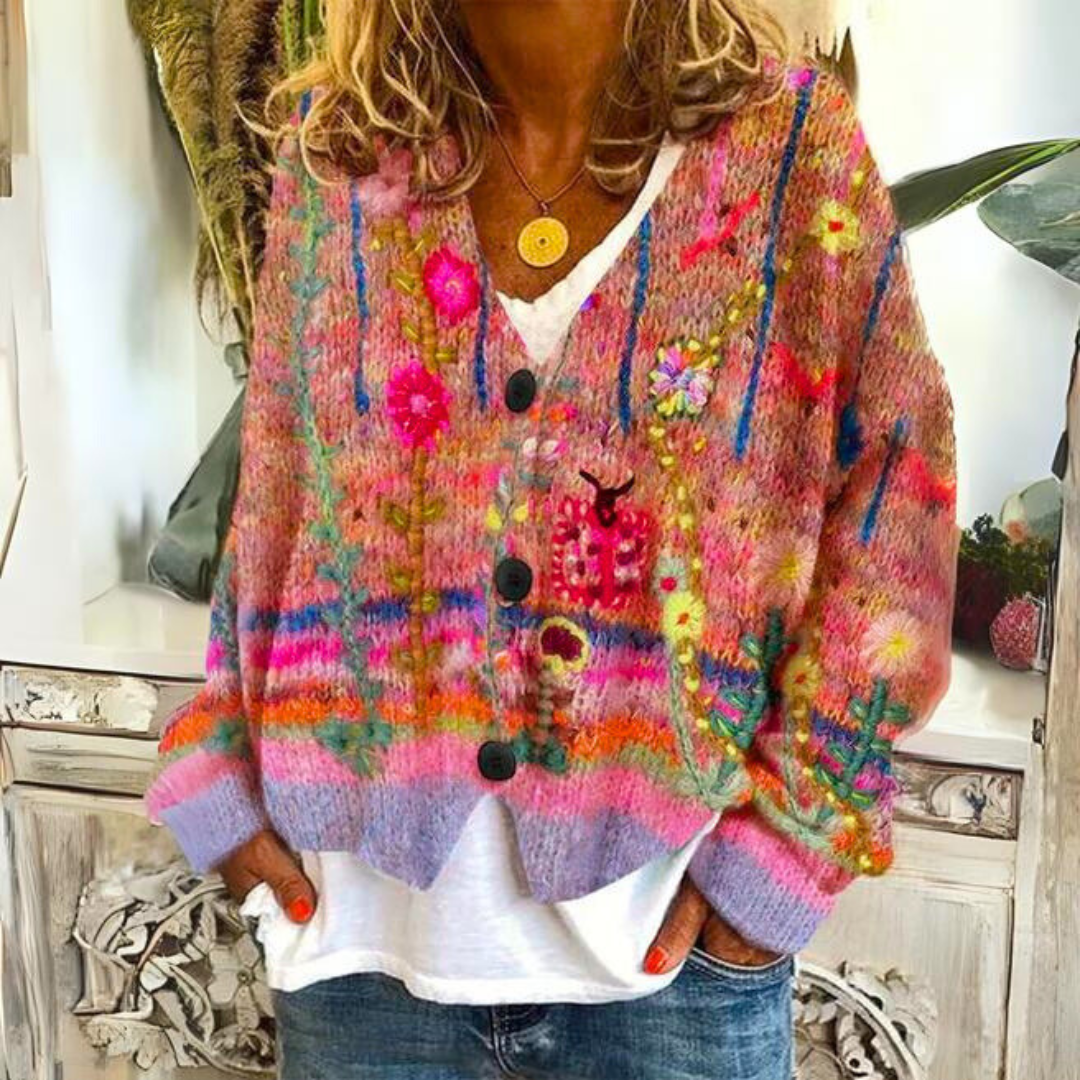 Leonie – Strickweste mit Blumenmuster
