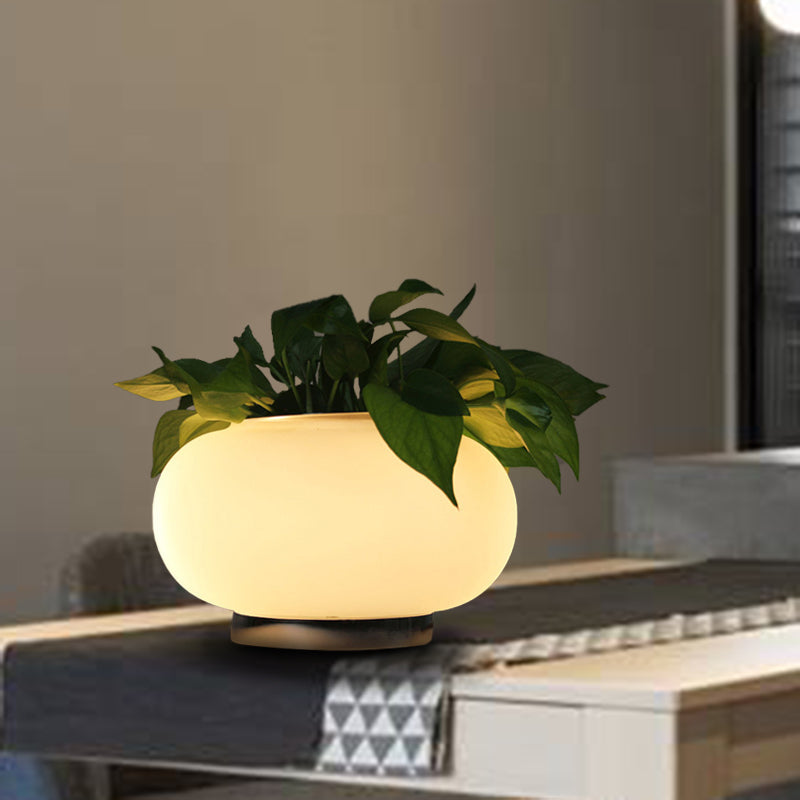 Elysian - Ovale Glas-LED-Tischlampe mit grünen Akzenten