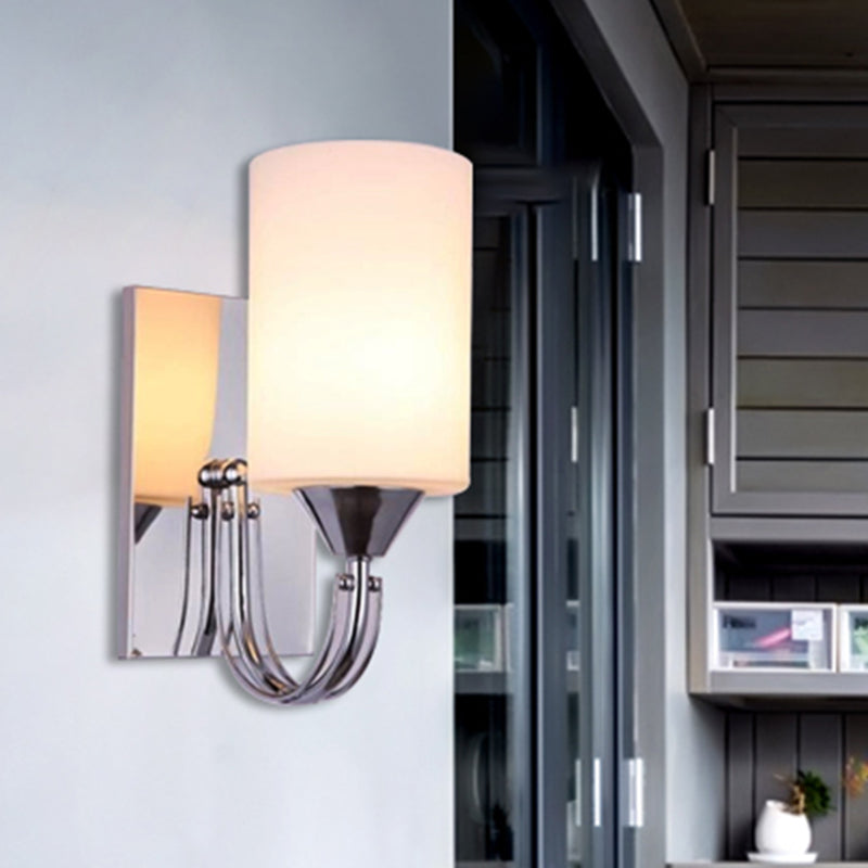 Cylindra – Moderne Wandleuchte in Silber