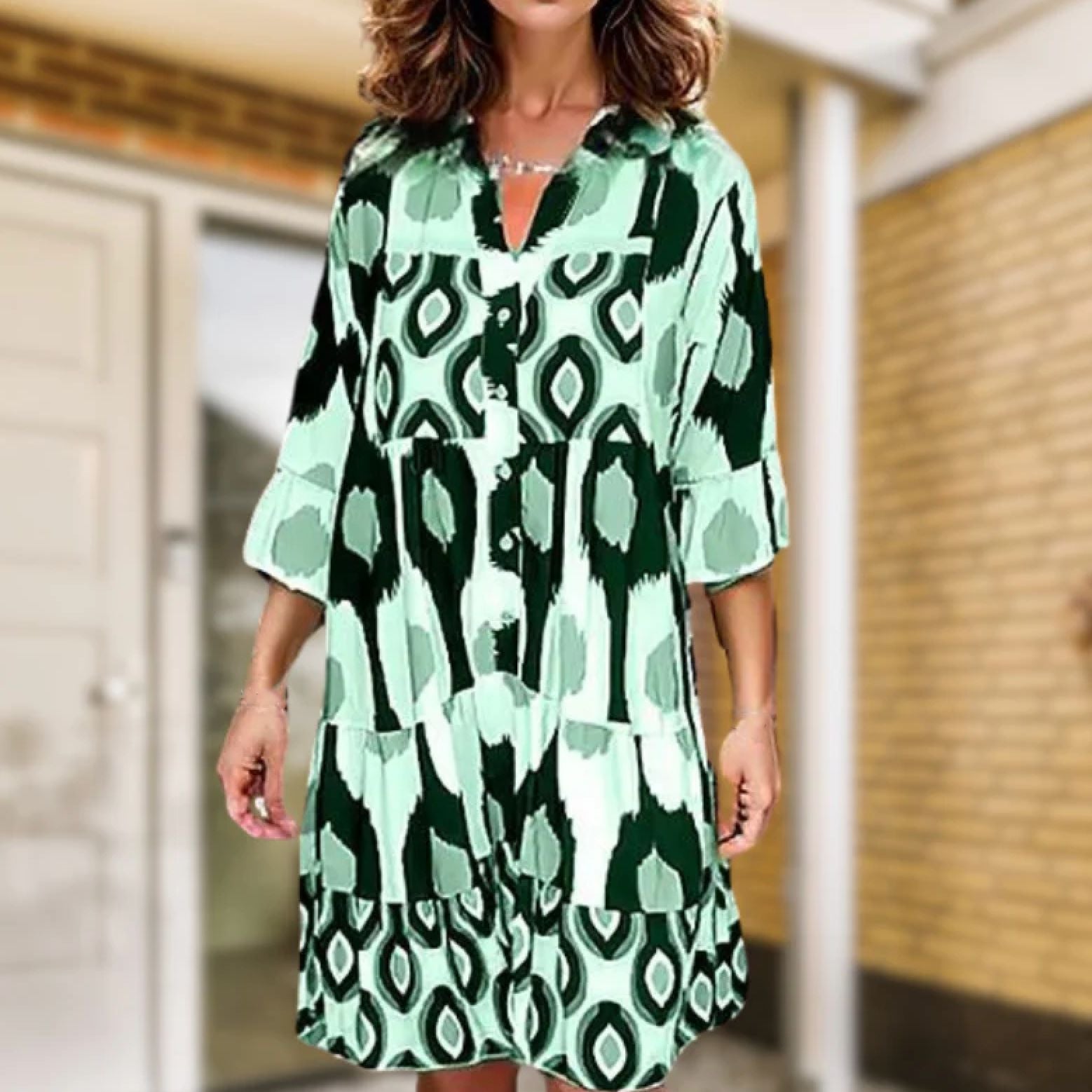 Frederica – Langarmkleid mit Kragenprint