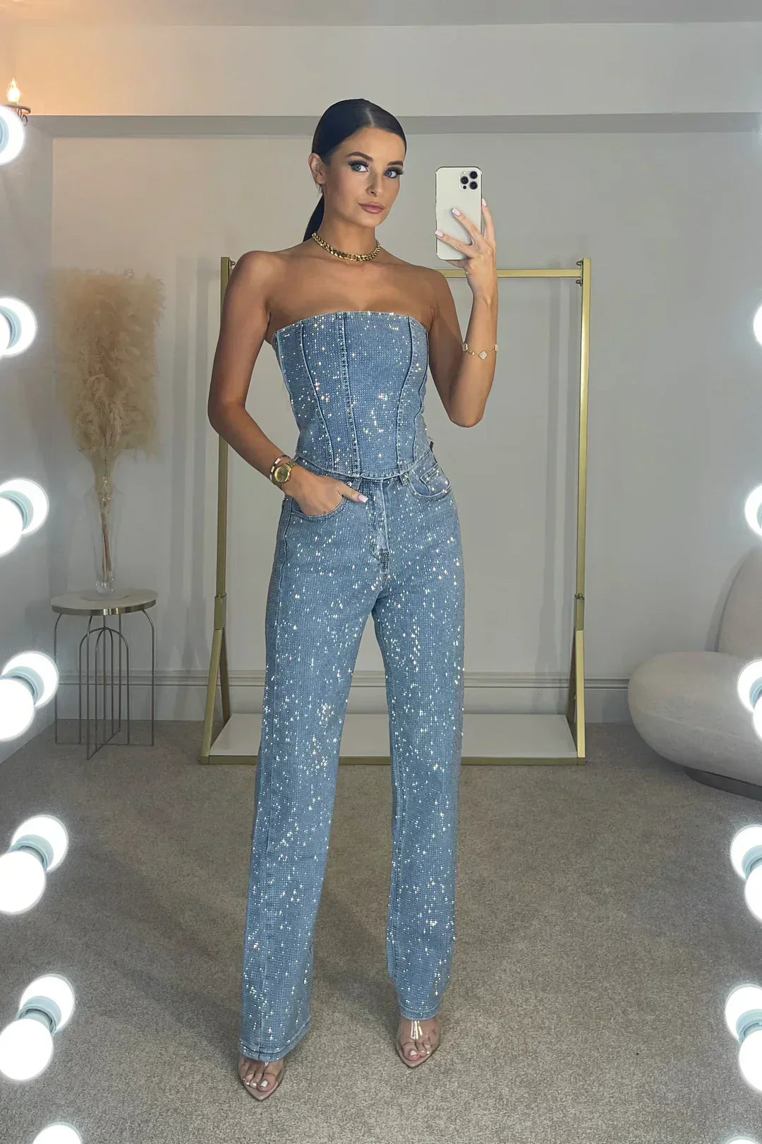 Regina – Fantastischer Jumpsuit mit weitem Bein und ohne Träger