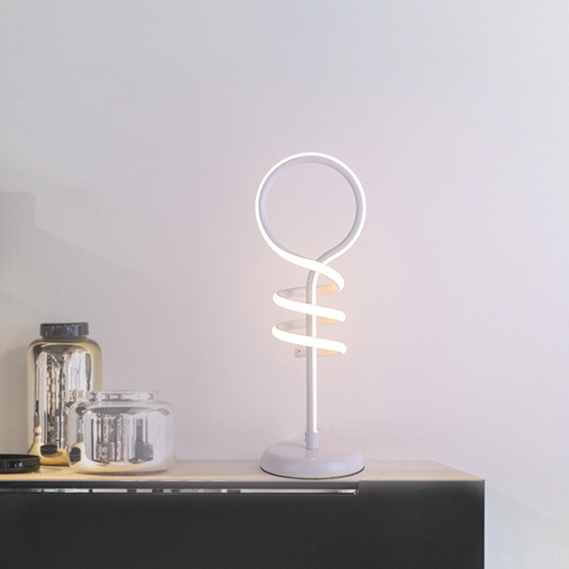 Swirla – Modernes, von Lollipops inspiriertes Leselicht