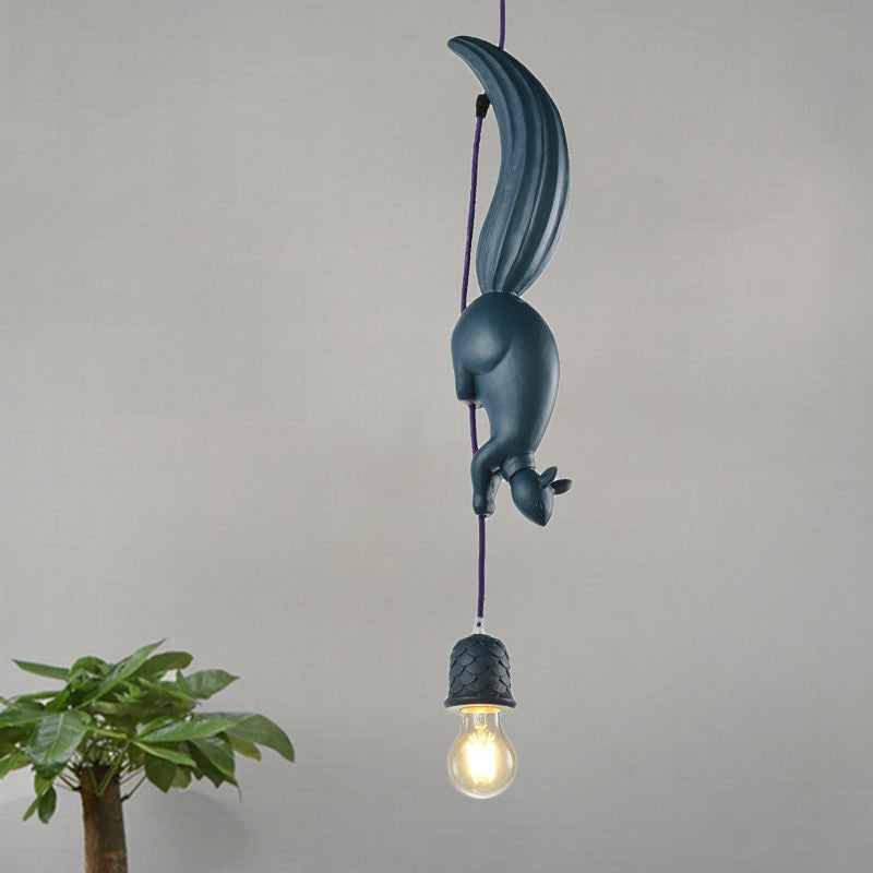 SquirrelGlow – Verspielt Pinecone Pendelleuchte