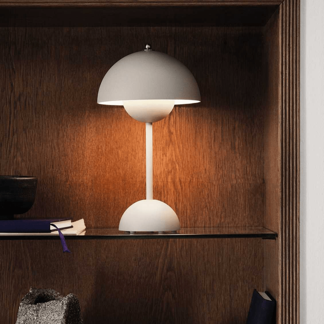 LunarGlo – Moderne LED-Lampe