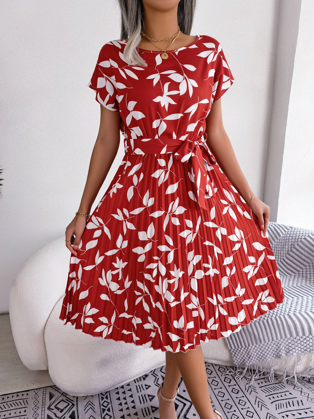 Aya - Plissierte Kleid mit Blättern