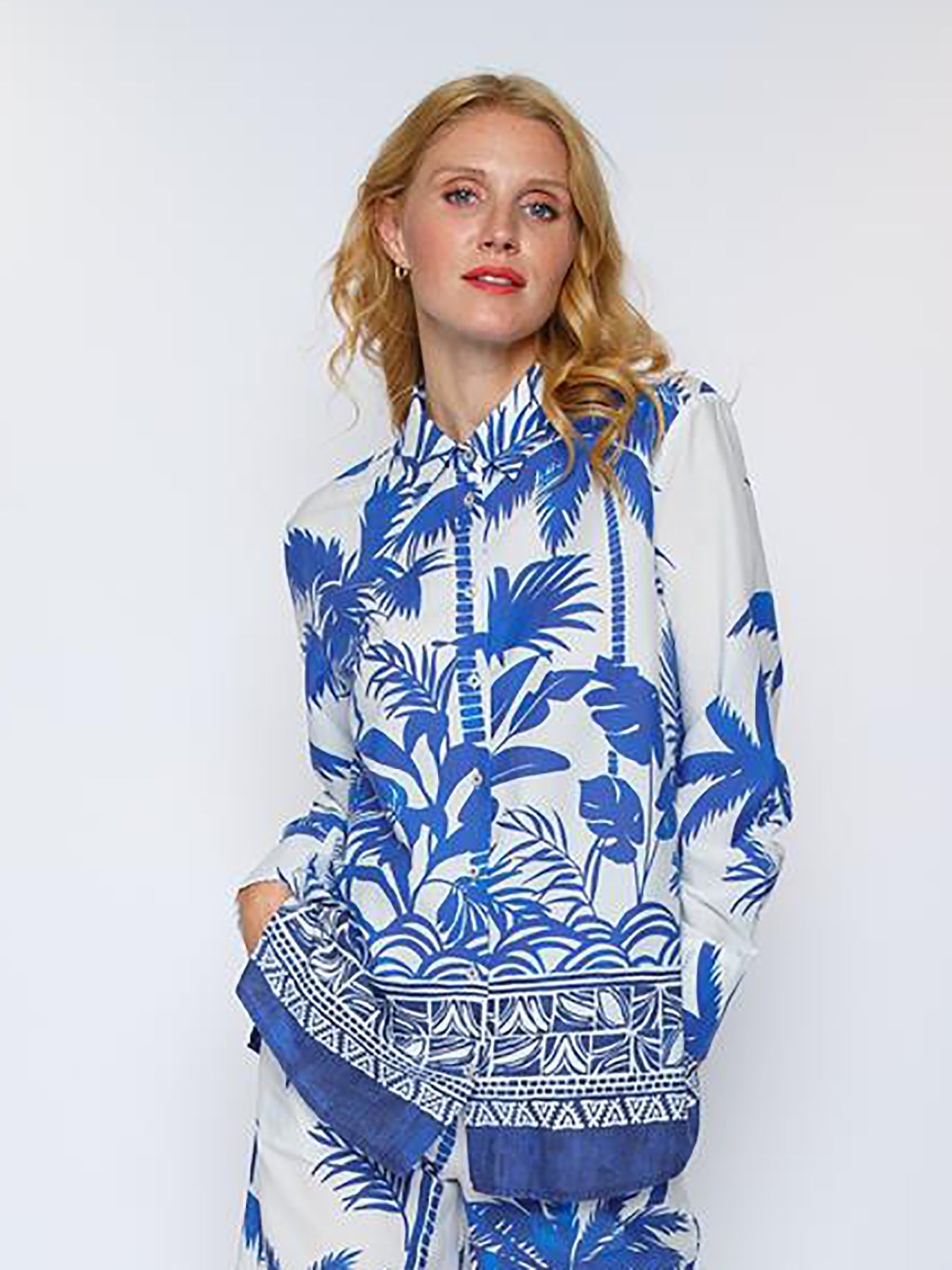 Pernille - Hawaii-blau langärmliges Top