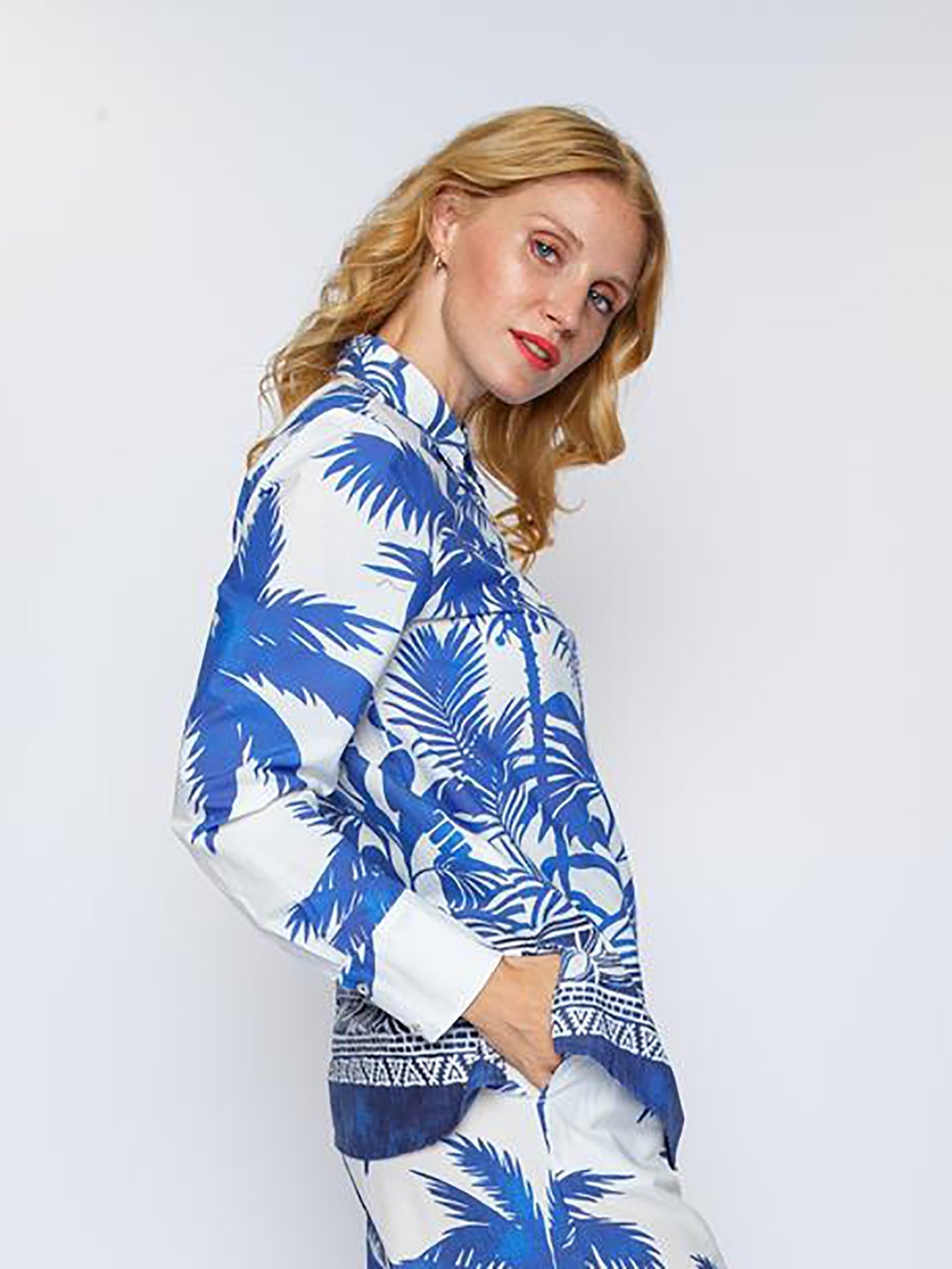 Pernille - Hawaii-blau langärmliges Top