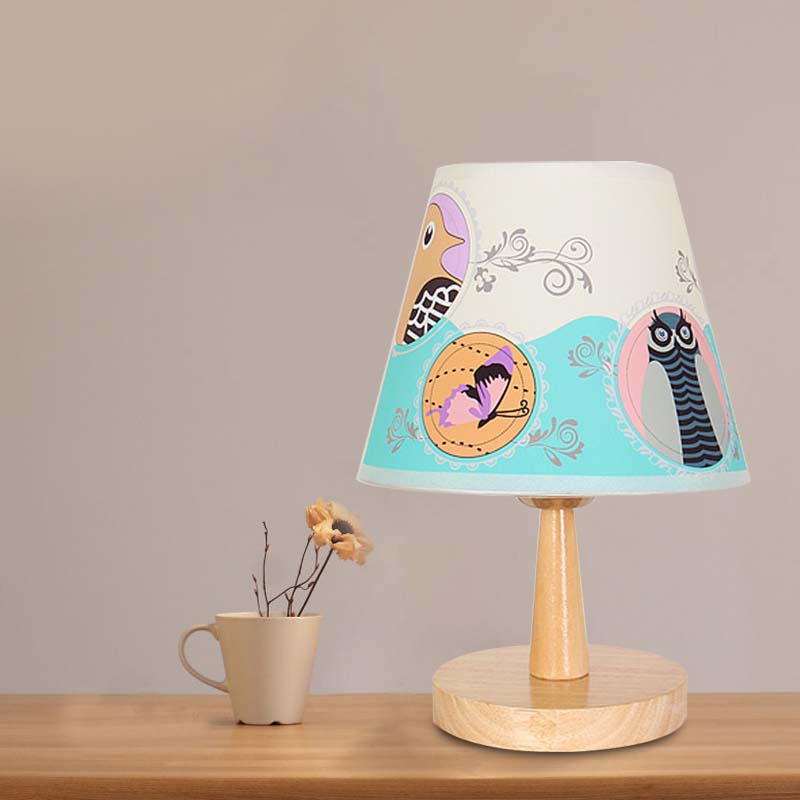 Kidora – Comic-Stoff Tischlampe