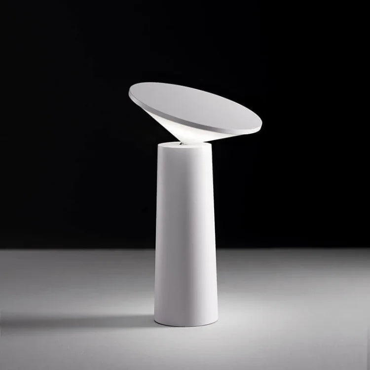 LumiFlex – Verstellbare drahtlose Tischlampe mit 360° Rotation
