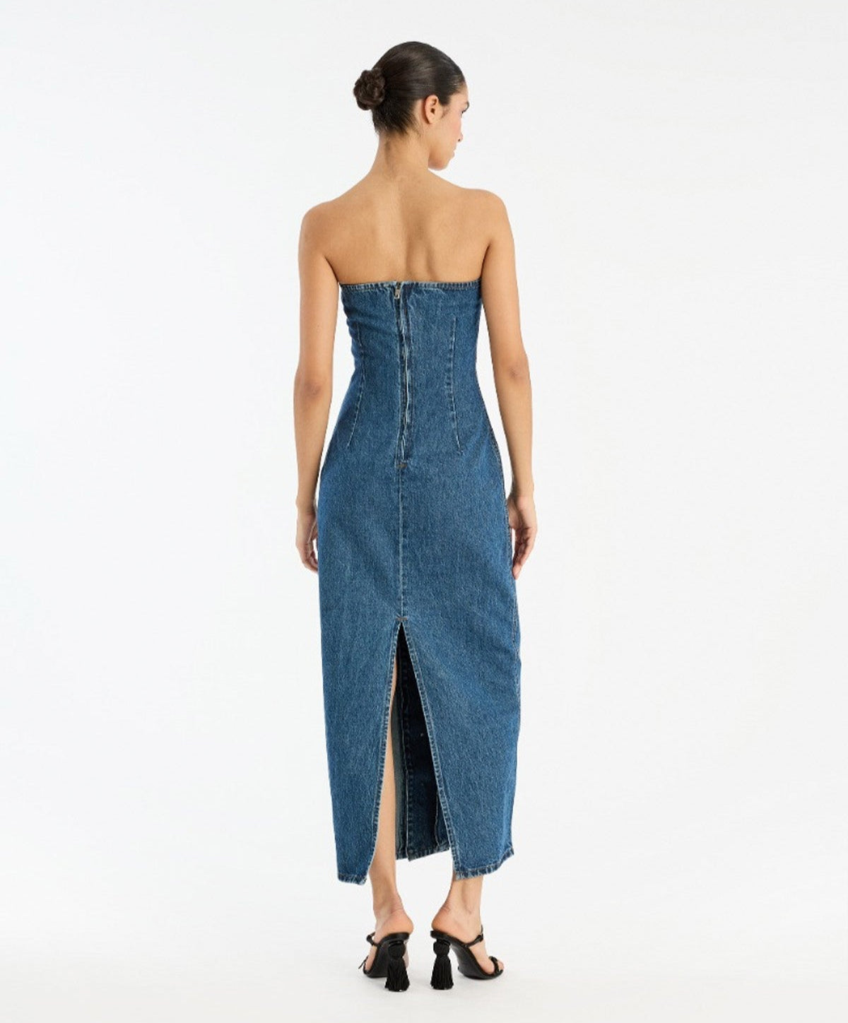 Daisy - Kleid mit Knopfdetails aus Denim