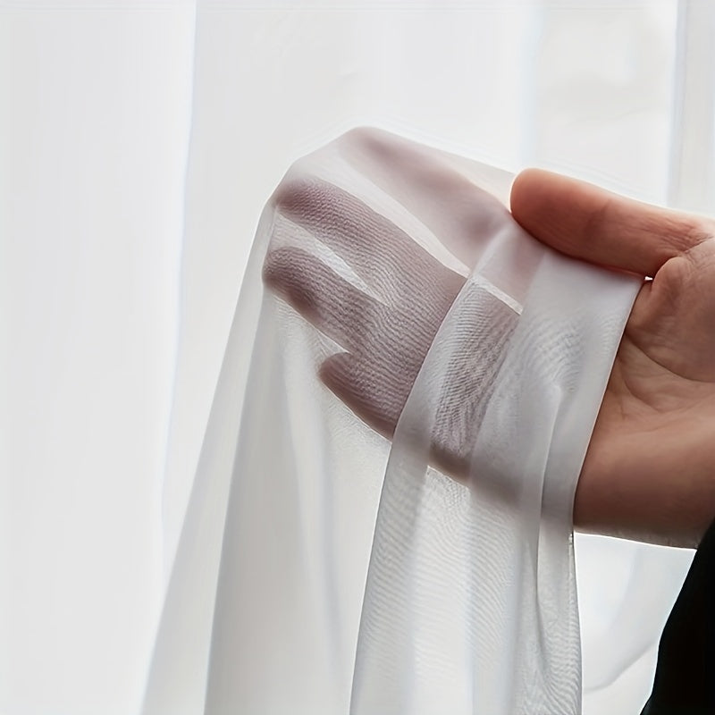 Lunara – Elegante, transparente weiße Vorhänge für ein ruhiges Interieur