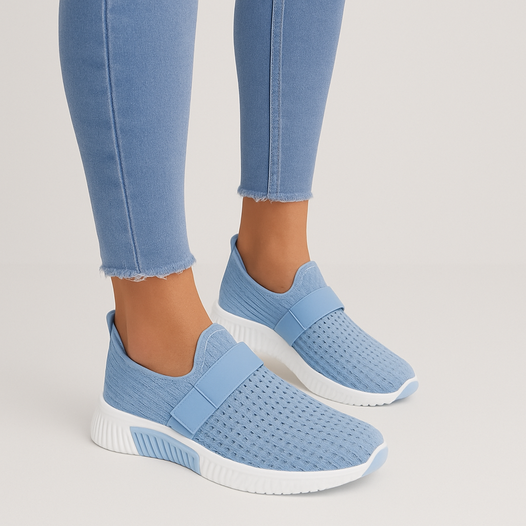 Lelia – Bequeme Slip-On Sneaker mit verstellbarem Riemen