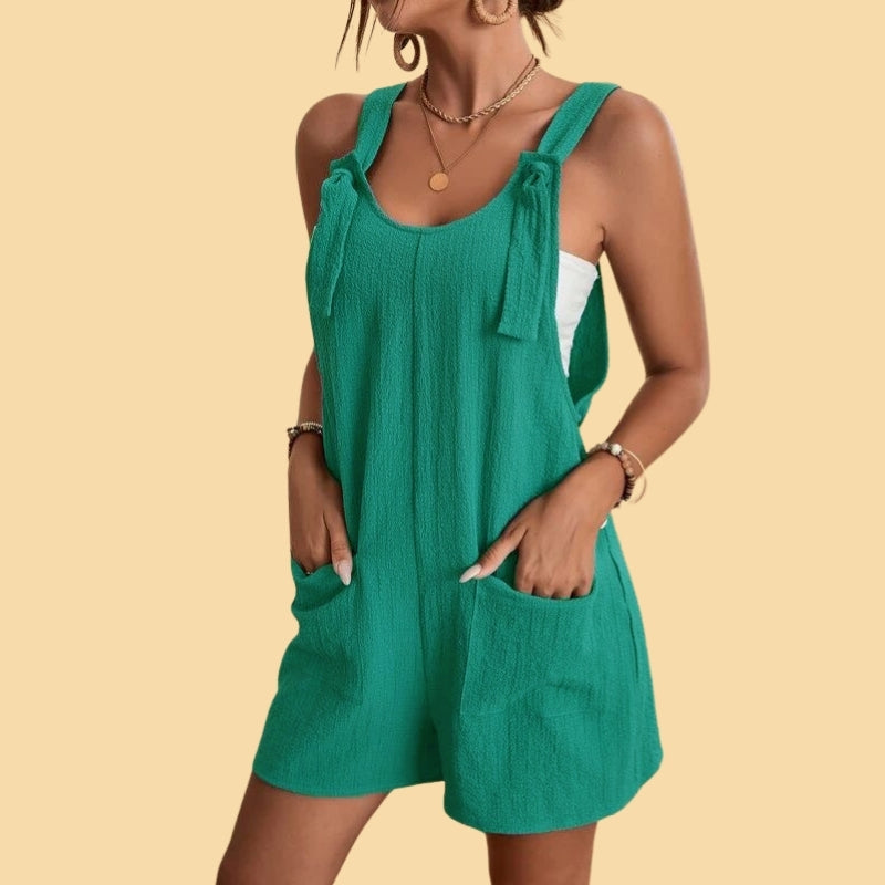 Camila - Lässiger kurzer Overall mit Trägern