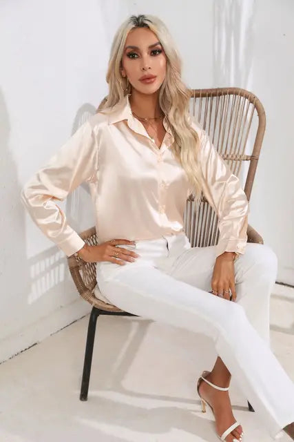 Esther - Elegante Bluse aus Satin
