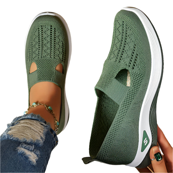 Liva - Atmungsaktive Slip-On Schuhe mit Ausschnittdetails