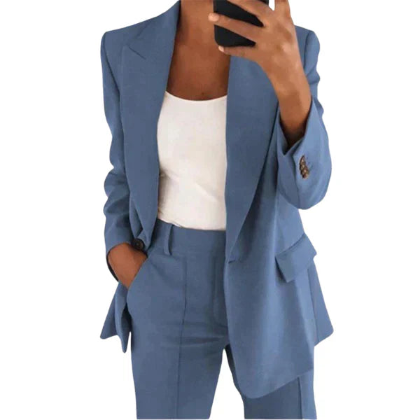 Liva - Blazer und Set