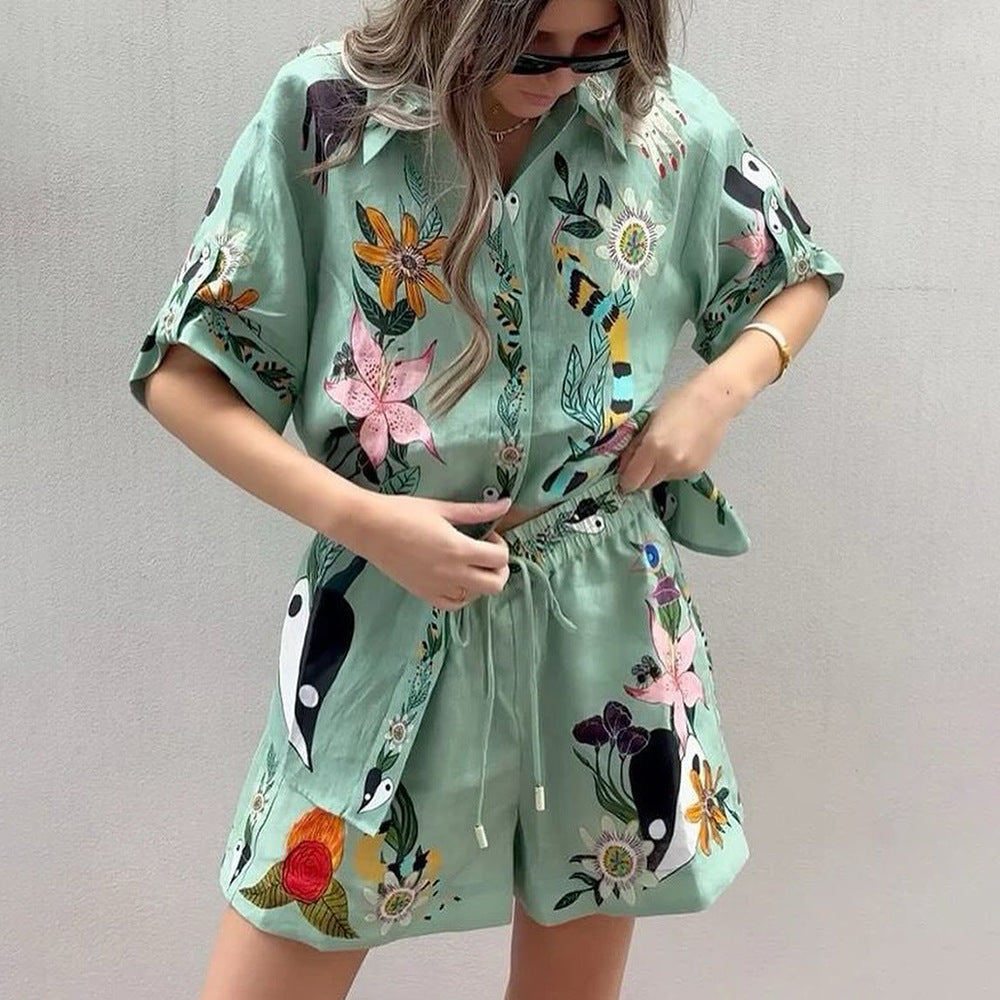 Elegantes Zweiteiliges Set mit Sommermotiven