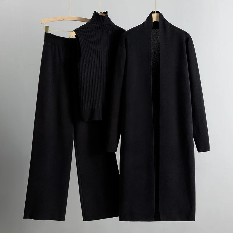Marika - Elegantes und komfortables dreiteiliges Set