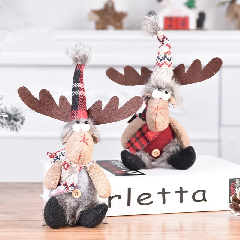 Handgemachte Weihnachtsplüschornamente