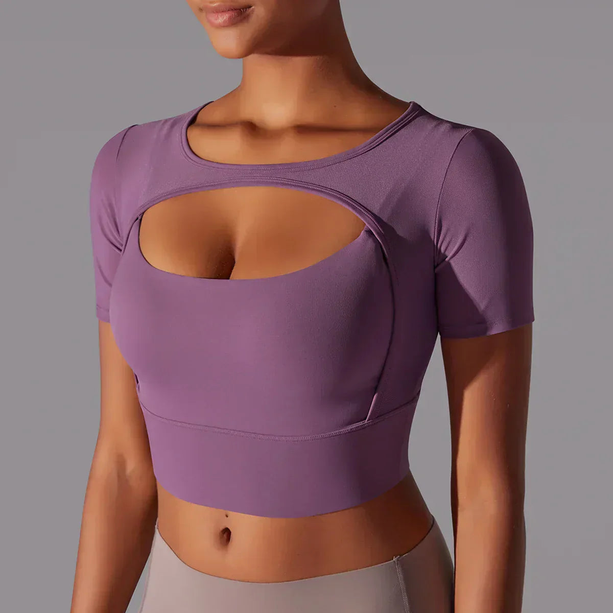 Danielle - Kurzärmliges Sporttop mit Ausschnitt für Frauen