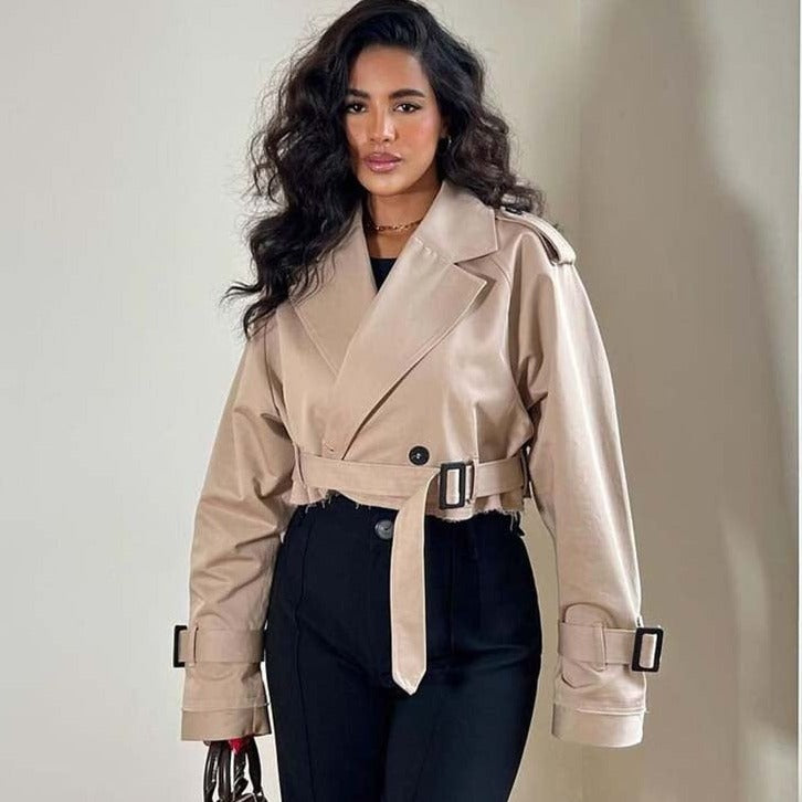 Brianna - Trendy kurzer Trenchcoat