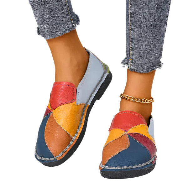 Clara – Mehrfarbige Patchwork-Loafers im Künstlerischen Design