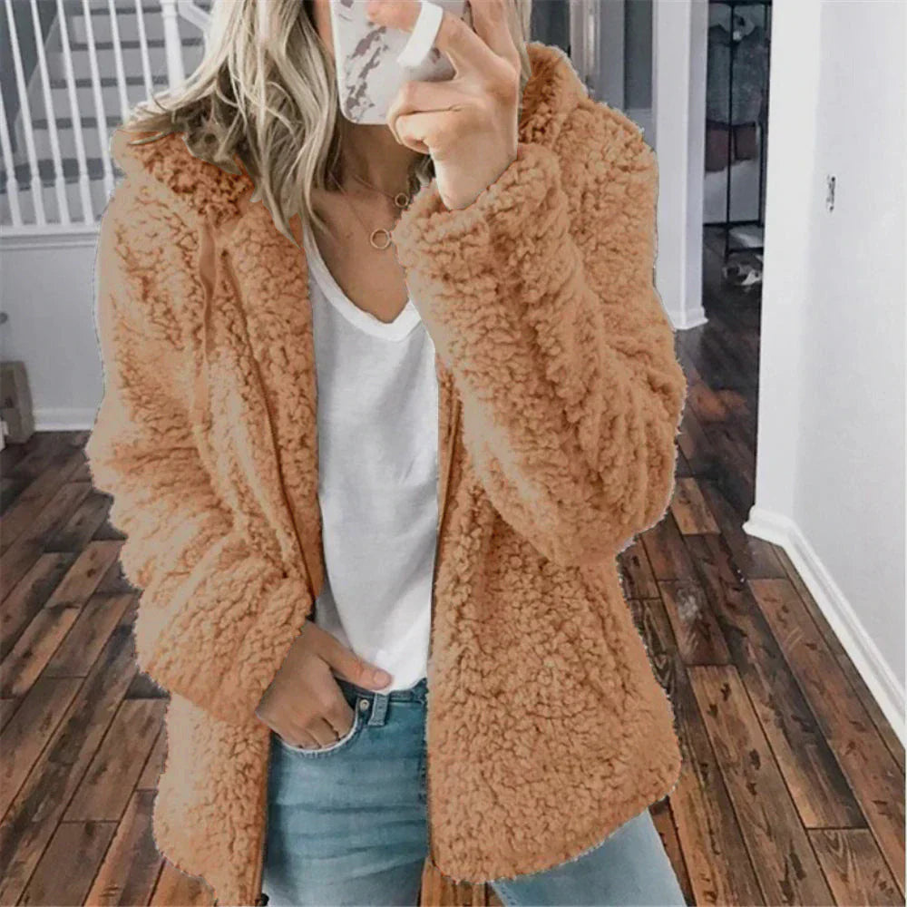 Gryse - Flauschige Kapuzenpullover