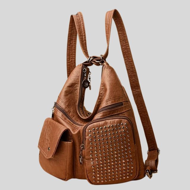 Olga - Rucksack mit Nieten