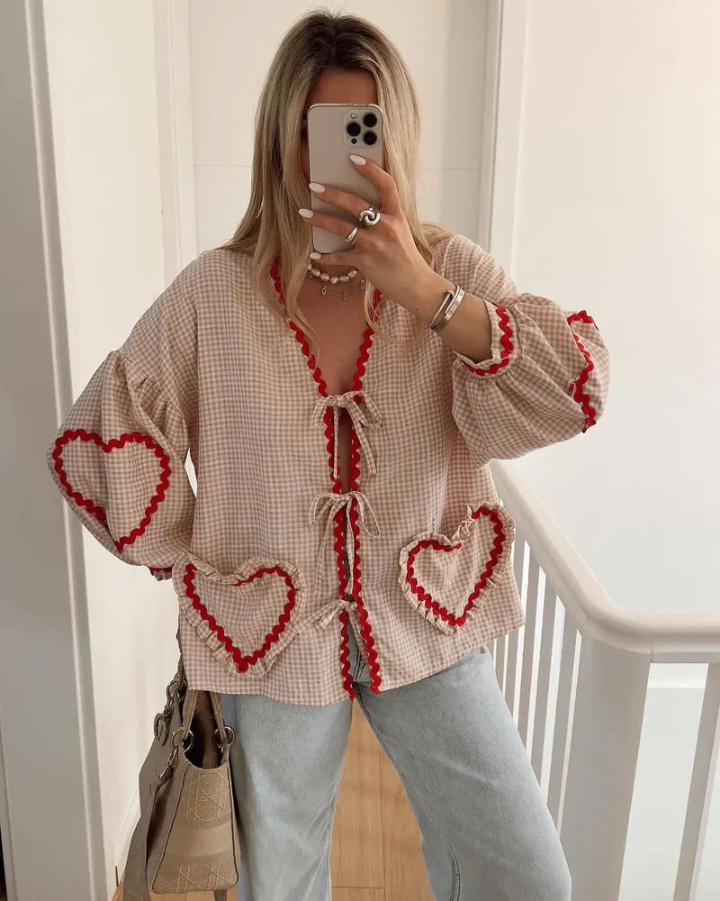 Marga - Lockere Bluse mit Herz-Taschen für Frauen