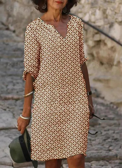 Dana - Lockere Passform Halbarm Print Kleid