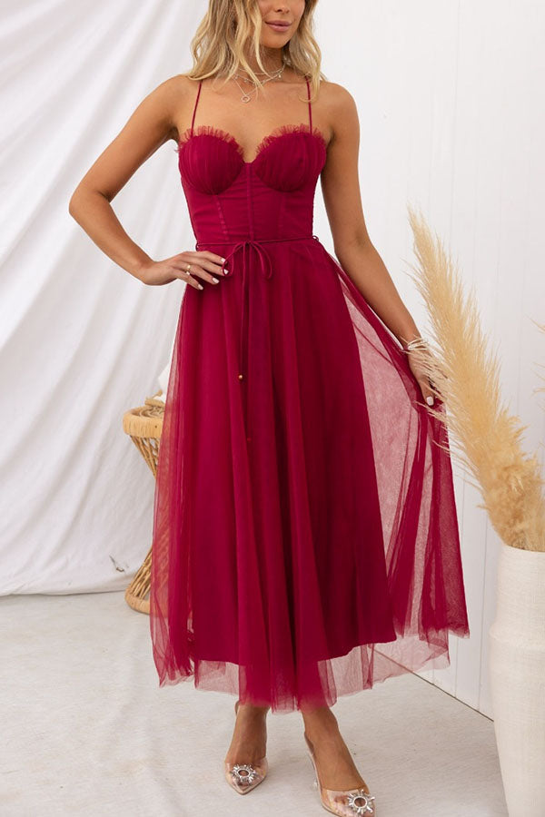 Laura - Elegantes Maxikleid ohne Rücken