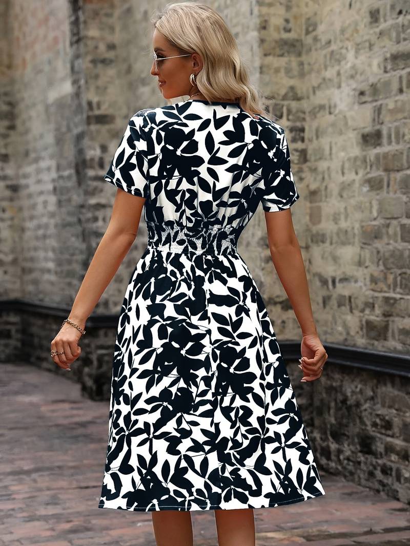 Ivy – Kurzärmeliges Wickelkleid mit Blumenmuster