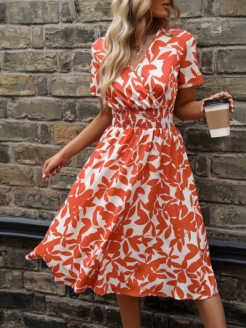 Ivy – Kurzärmeliges Wickelkleid mit Blumenmuster