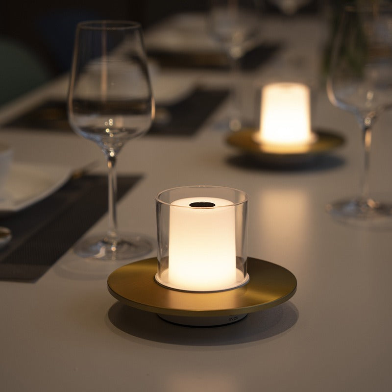AuraSync – Intelligente bewegungs gesteuerte Lampe