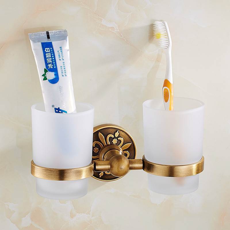 RoyalCharm – Antikes Messing Badezimmer-Accessoire-Set