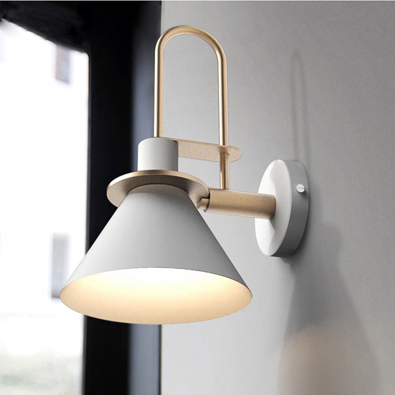GlowMax – Moderne verstellbare Wandleuchte