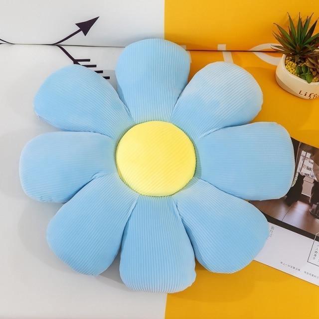 FloraNest | Elegantes blüteninspiriertes Kissen