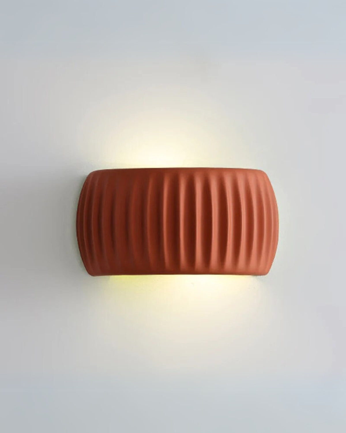 Lumavéa - Elegante Wandleuchte - mit künstlerischer welliger Silhouette